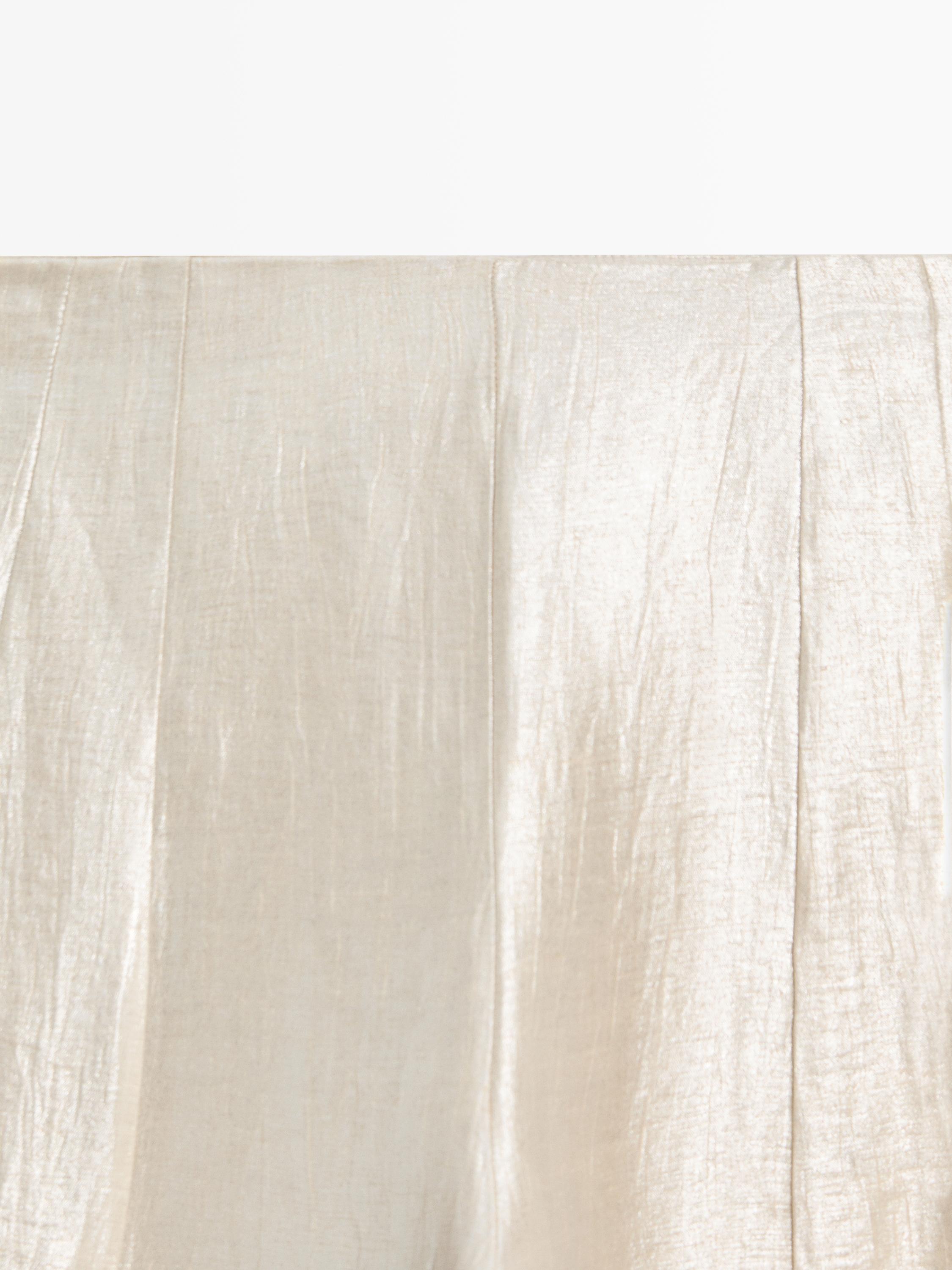 Flowing metallic linen trousers